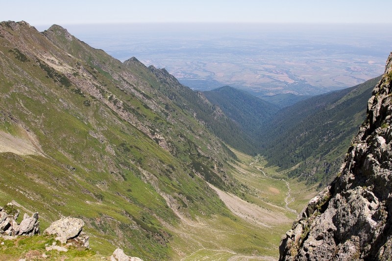 Vf Moldoveanu_012_vedere spre Transilvania din saua